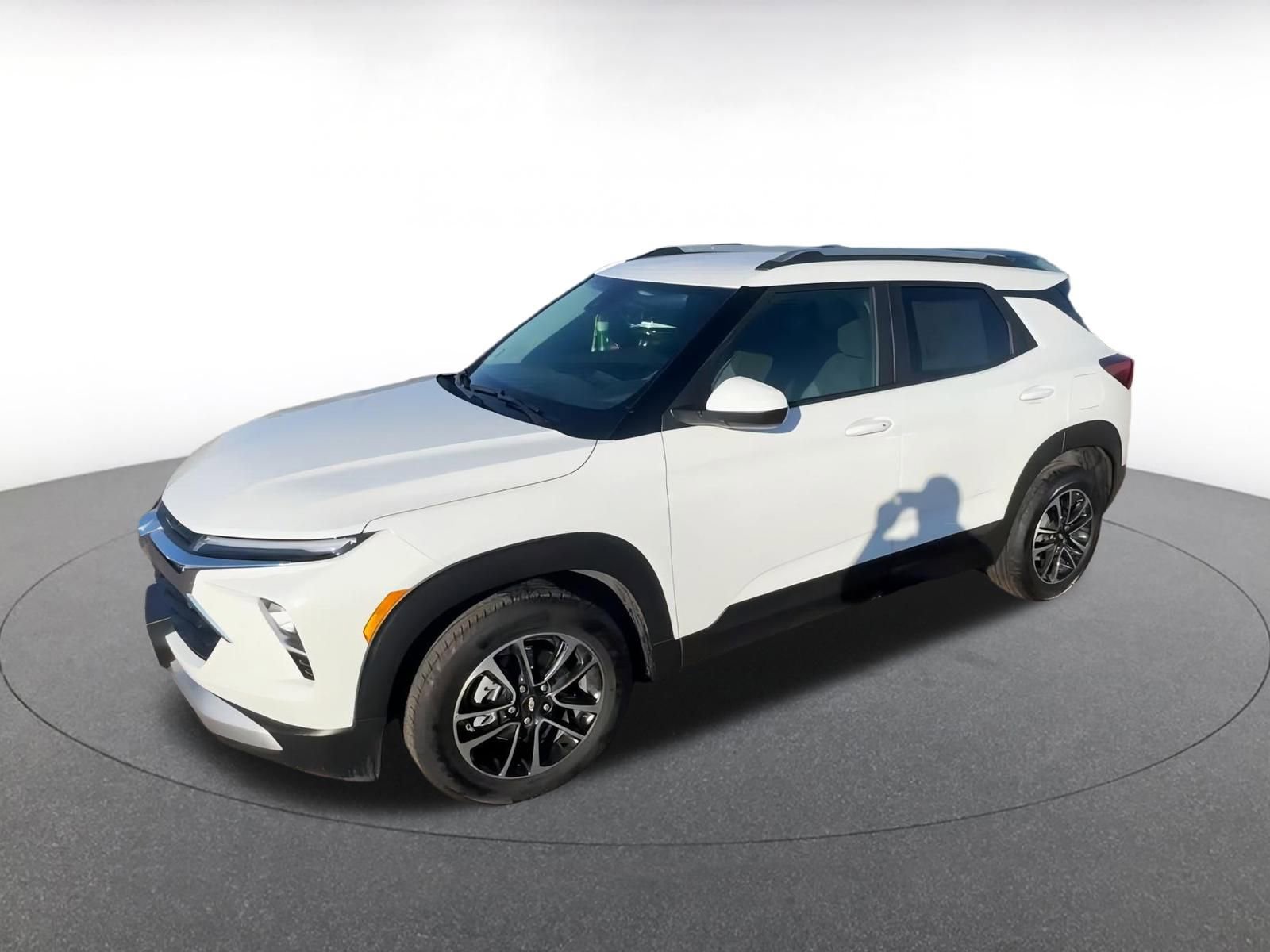 Thumbnail: 2025 Chevrolet TrailBlazer - 8