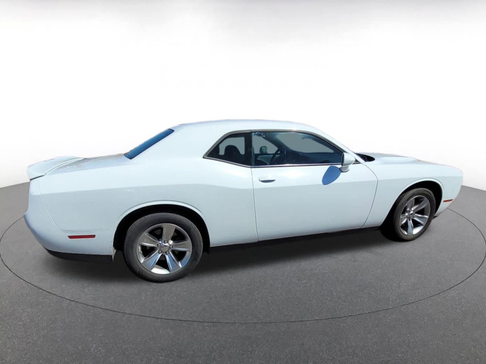 Thumbnail: 2022 Dodge Challenger - 8
