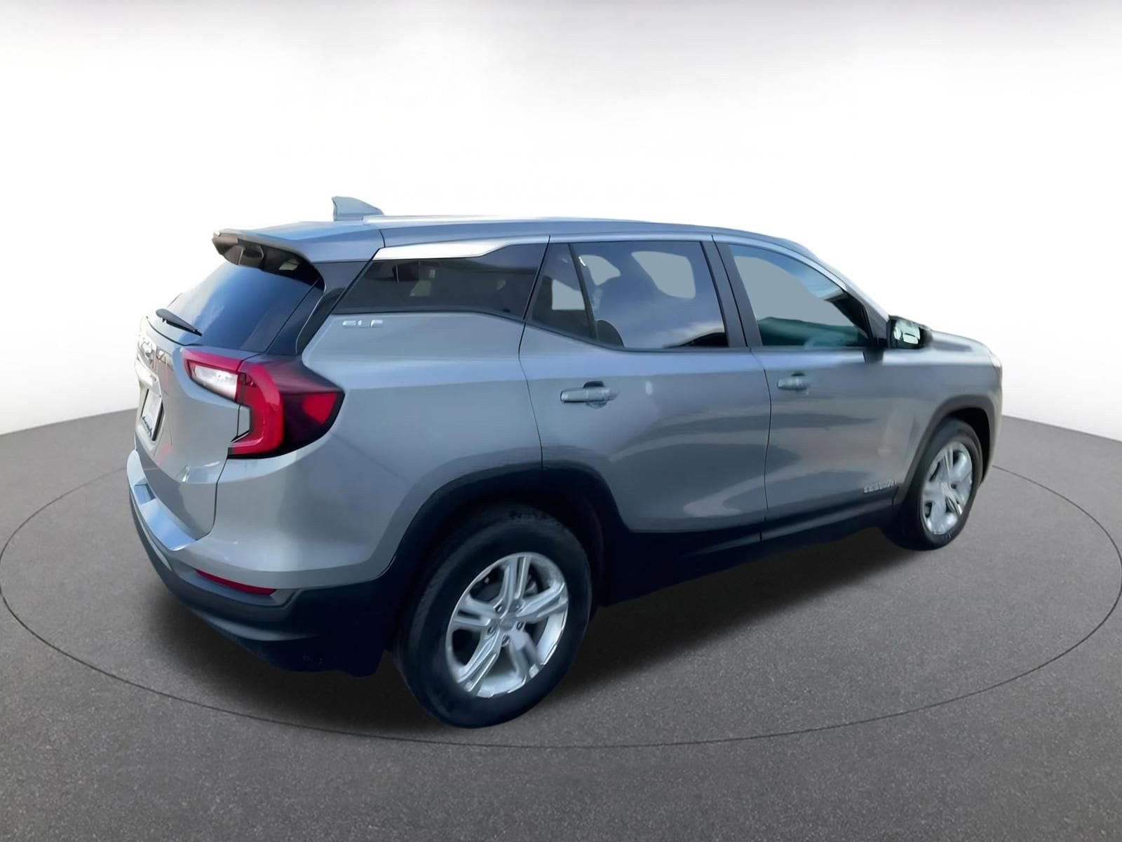 Thumbnail: 2024 GMC Terrain - 15