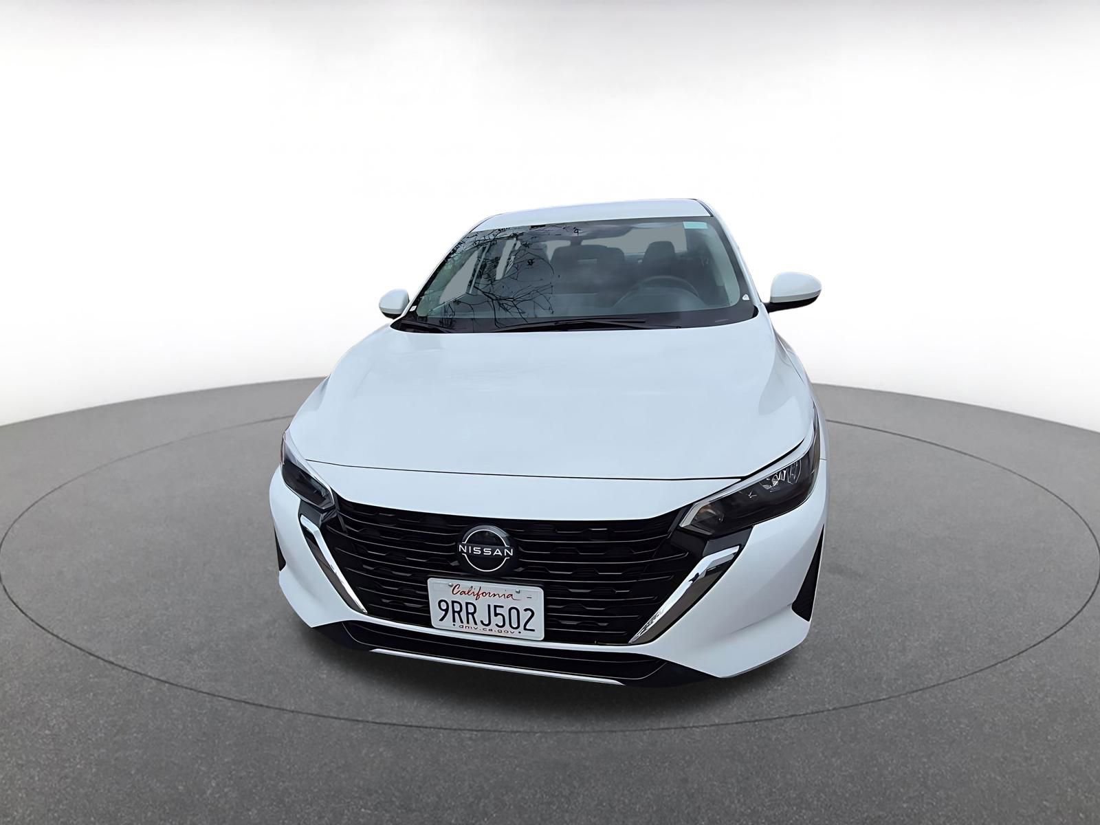 Thumbnail: 2025 Nissan Sentra - 2