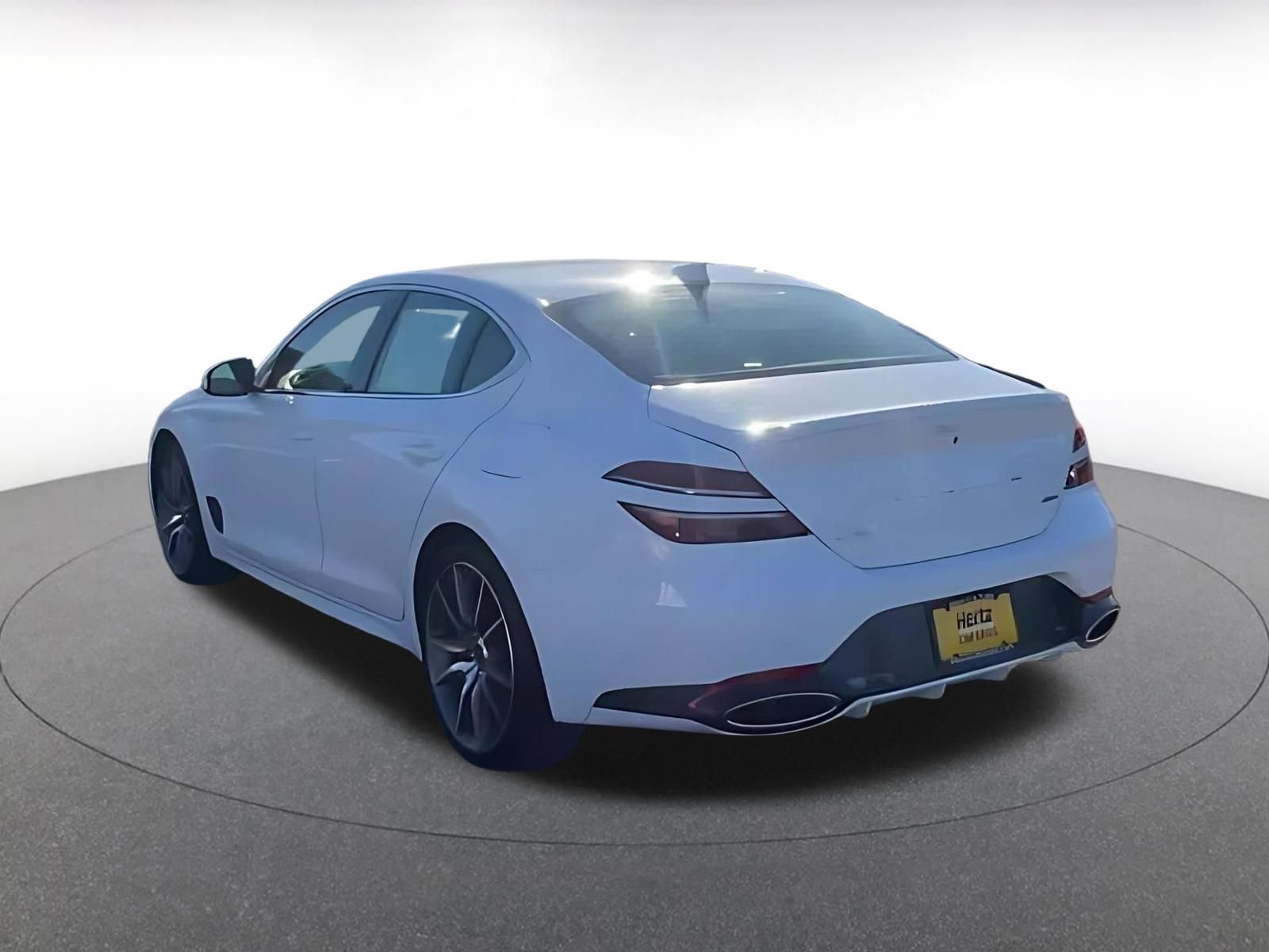 Thumbnail: 2025 Genesis G70 - 7