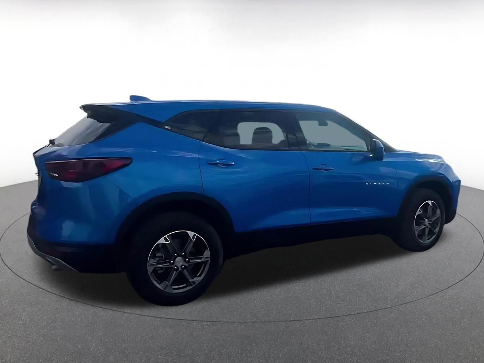 Thumbnail: 2025 Chevrolet Blazer - 15