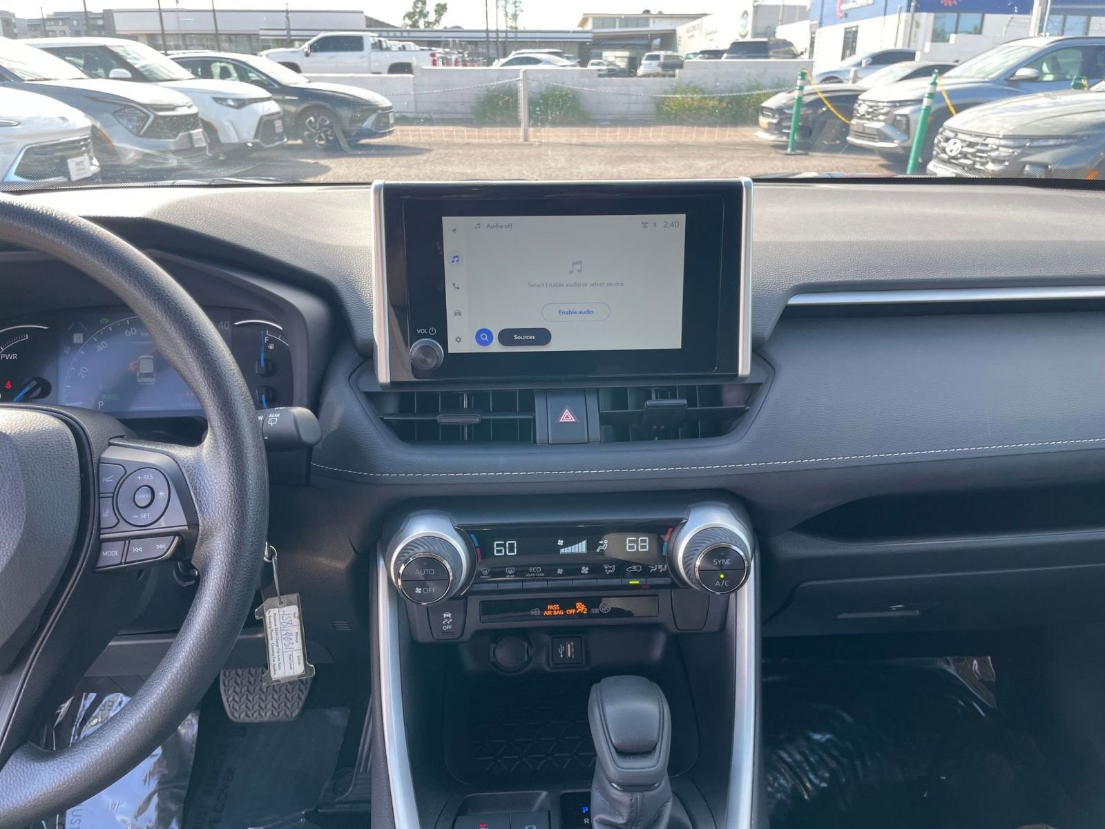 Thumbnail: 2025 Toyota RAV4 - 18