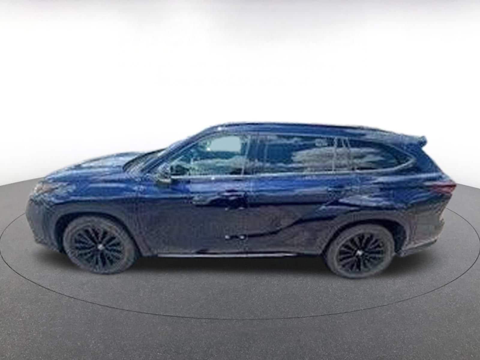 2024 Toyota Highlander XSE 4