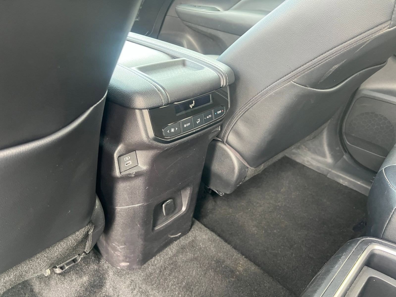 Thumbnail: 2025 Toyota Grand Highlander - 25