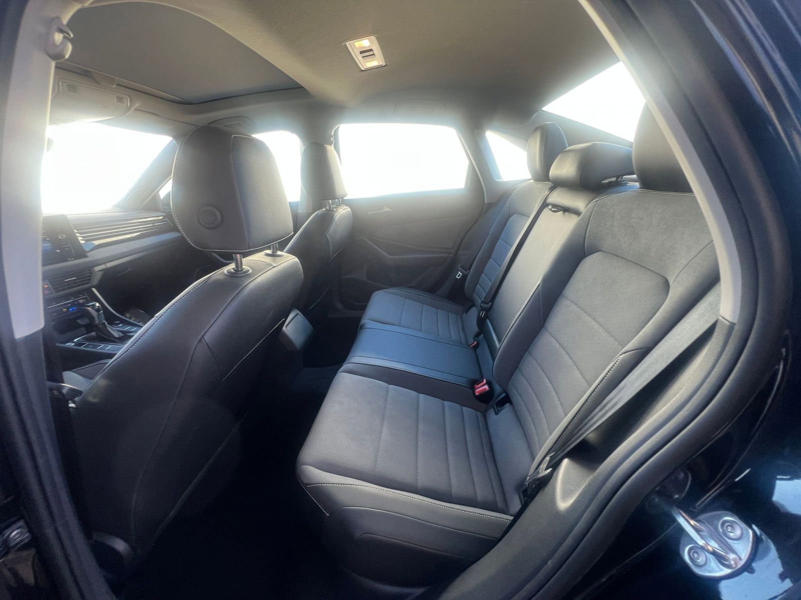 Thumbnail: 2025 Volkswagen Jetta - 25