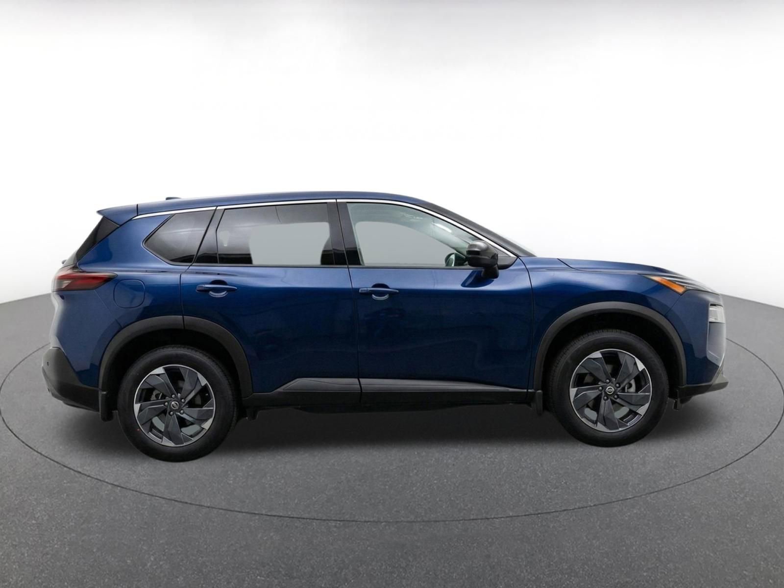 Thumbnail: 2025 Nissan Rogue - 10