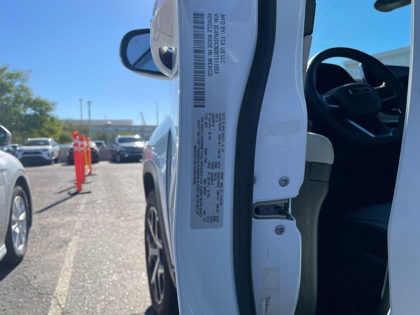 Thumbnail: 2025 Jeep Compass - 29