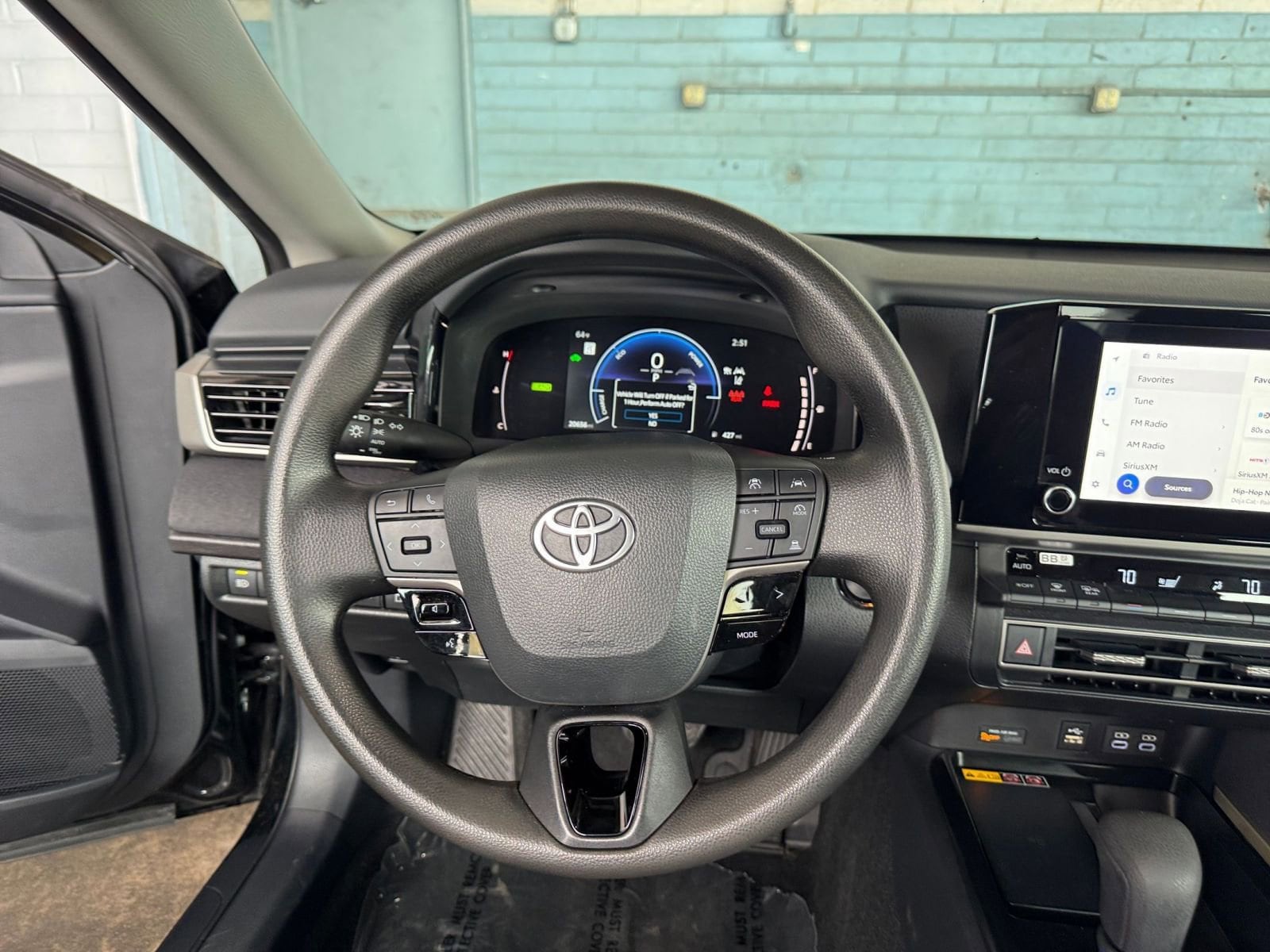 Thumbnail: 2025 Toyota Camry - 25