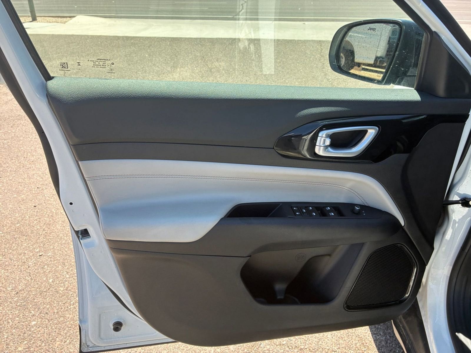 Thumbnail: 2025 Jeep Compass - 18