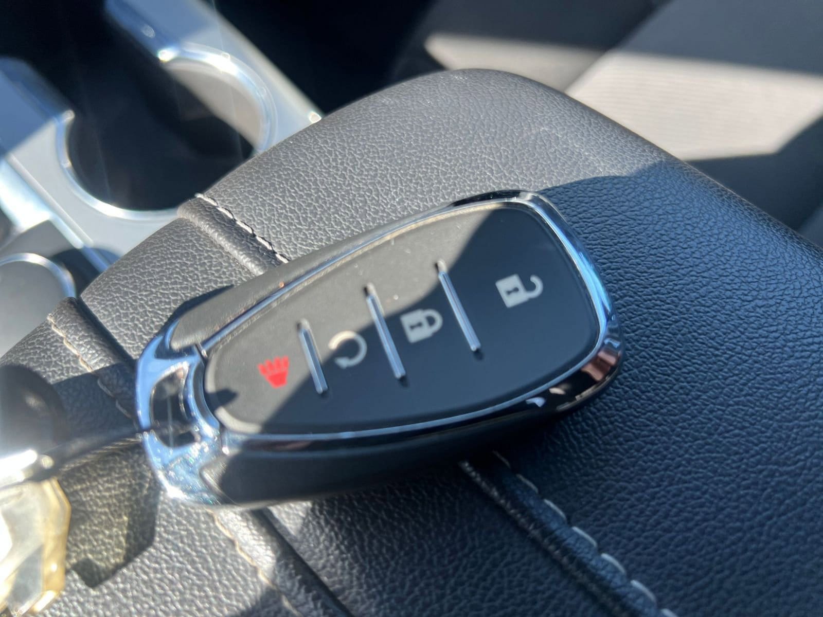 Thumbnail: 2025 Chevrolet Blazer - 21