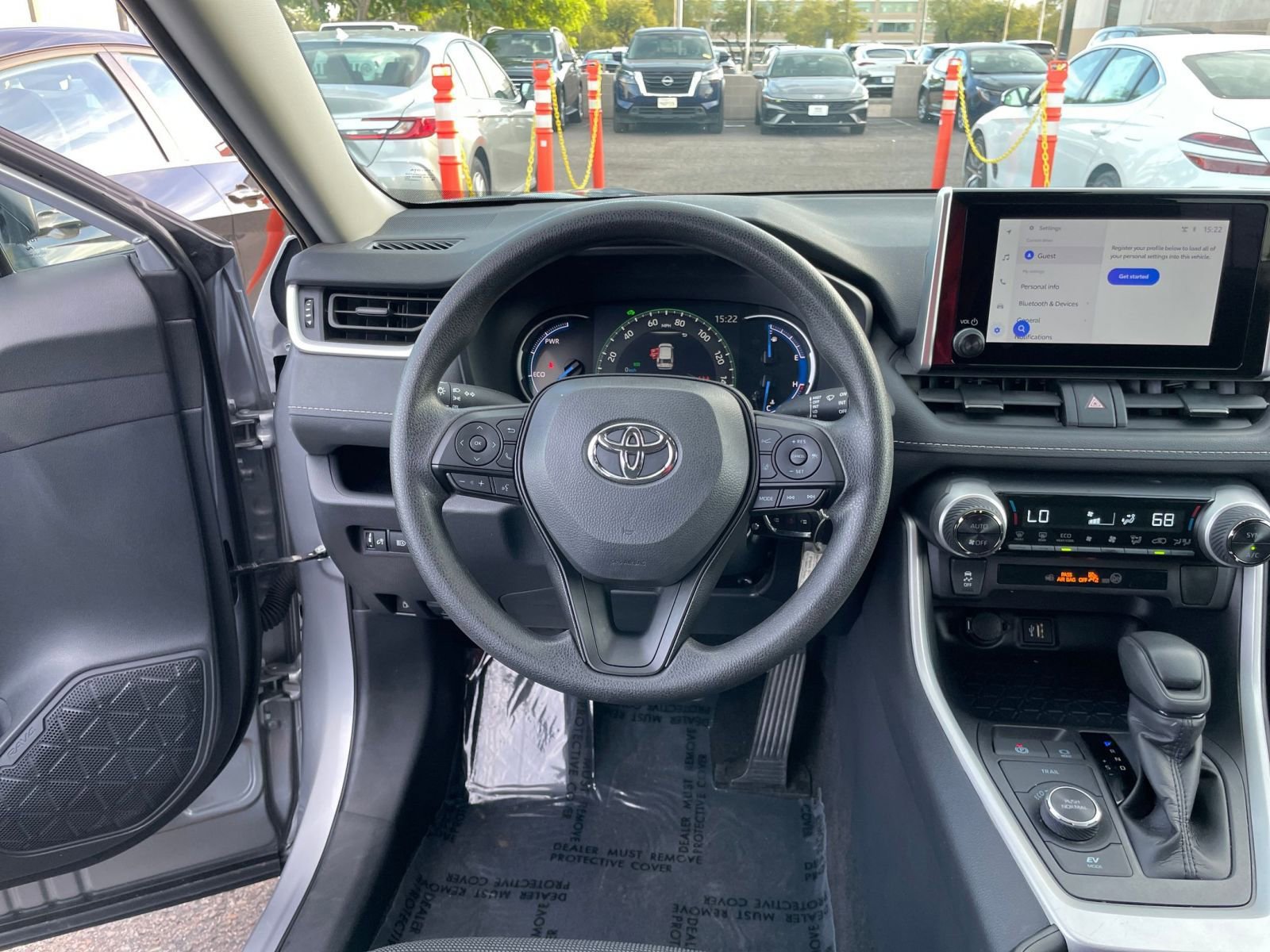 Thumbnail: 2025 Toyota RAV4 - 28