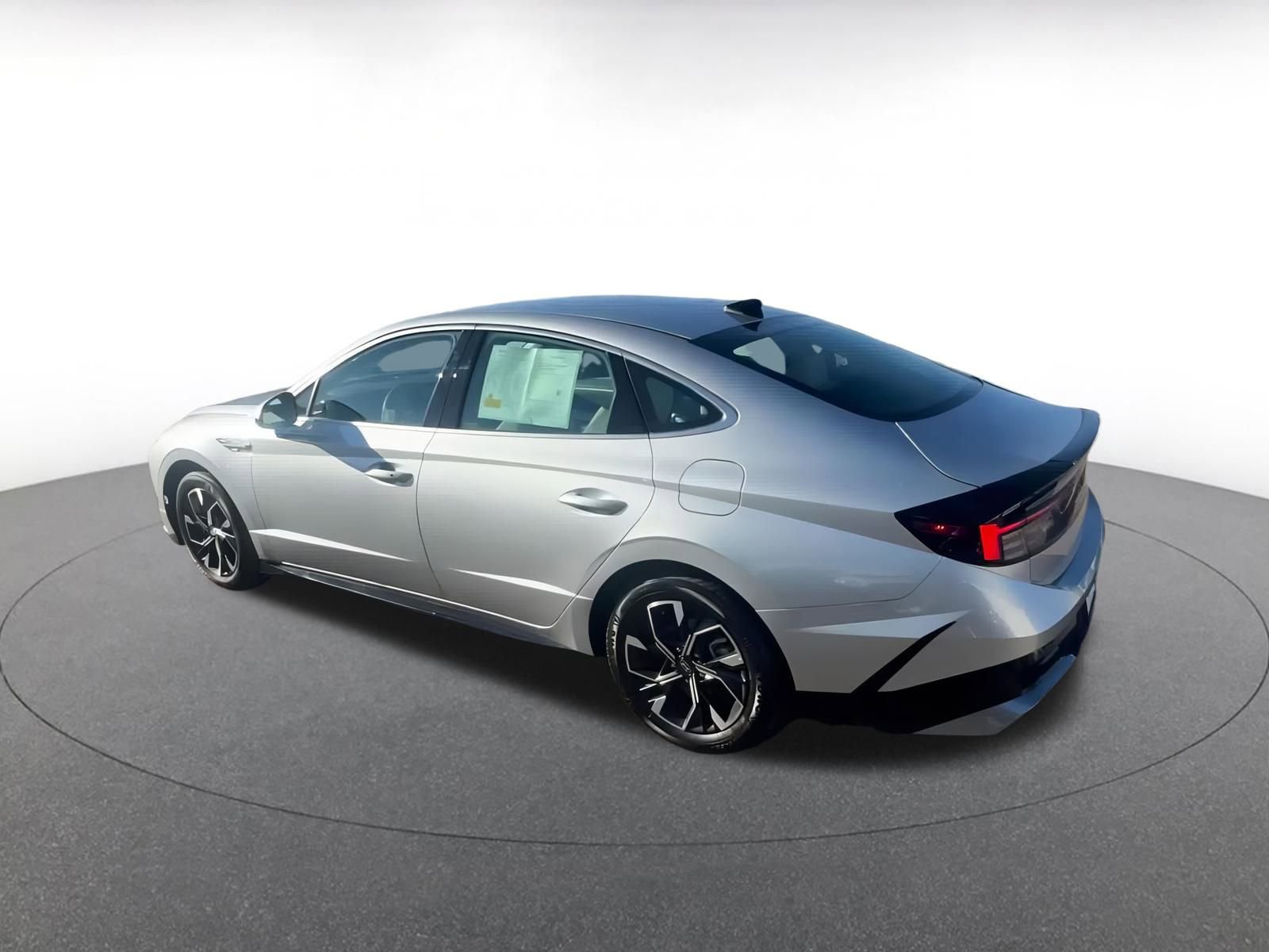 Thumbnail: 2025 Hyundai Sonata - 10