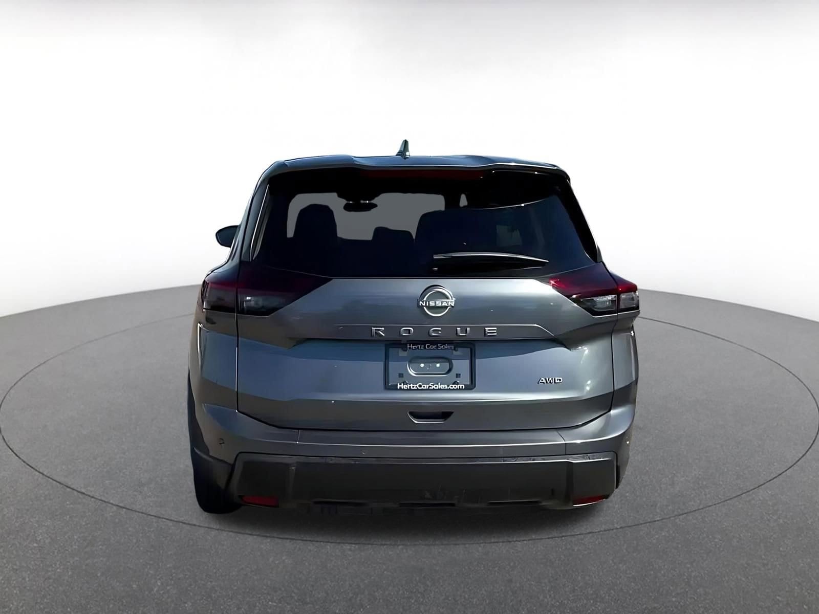 Thumbnail: 2025 Nissan Rogue - 12
