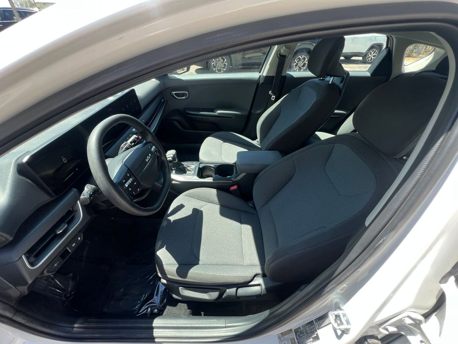 Thumbnail: 2025 Kia K4 - 27