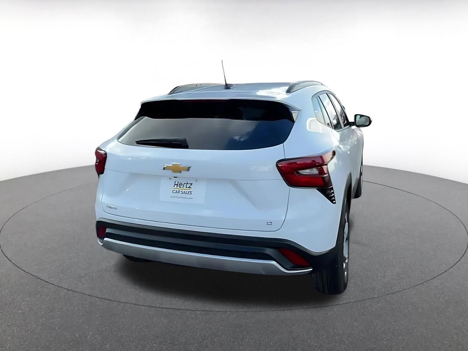 Thumbnail: 2025 Chevrolet Trax - 14