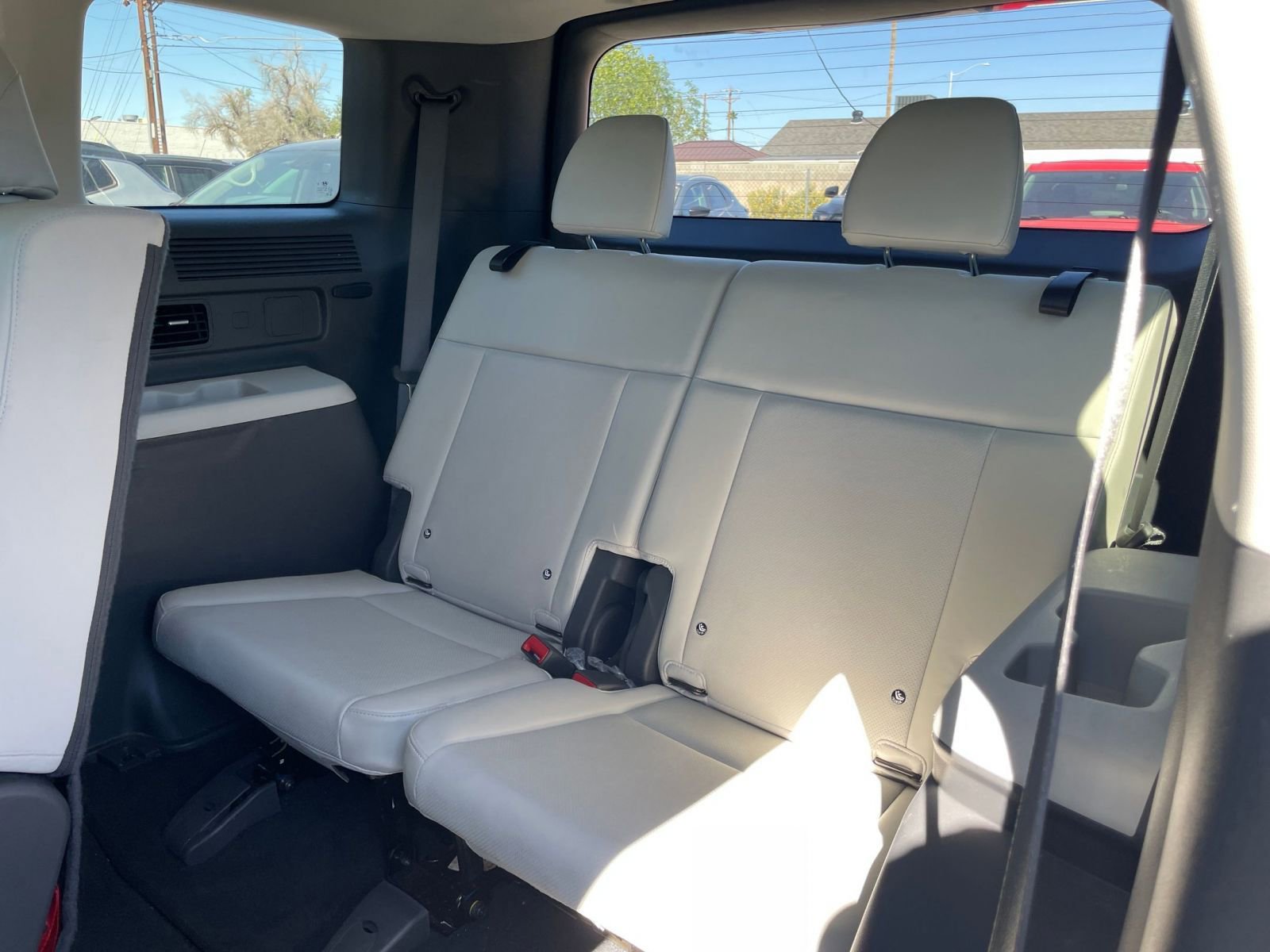 Thumbnail: 2025 Hyundai Santa Fe - 30