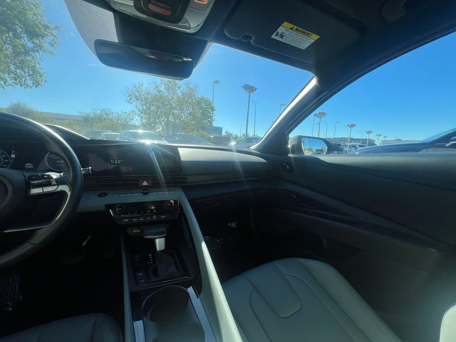 Thumbnail: 2025 Hyundai Elantra - 35