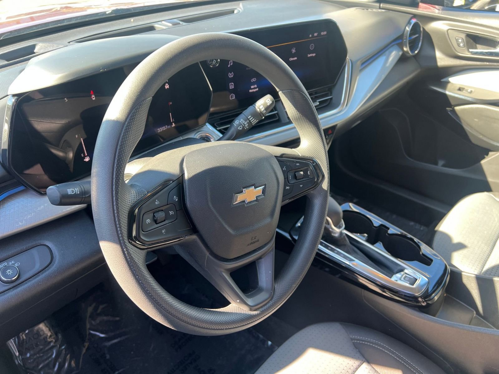 Thumbnail: 2025 Chevrolet Trax - 28