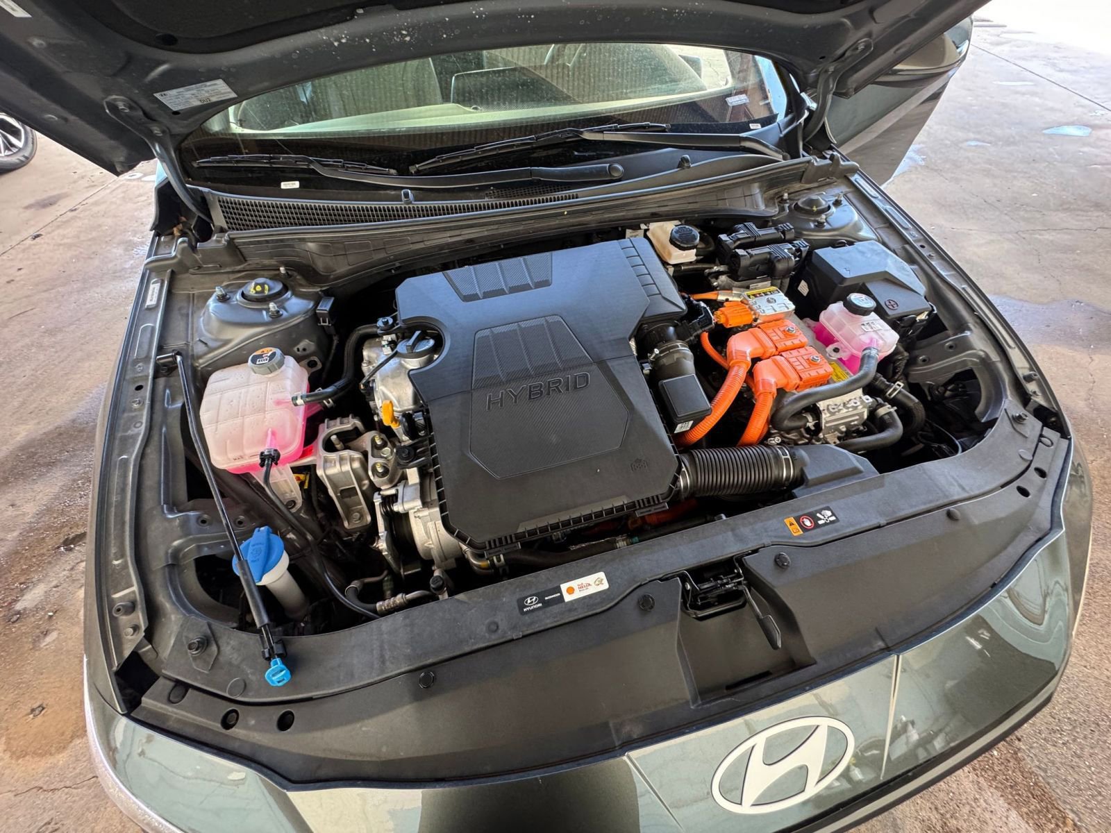 Thumbnail: 2025 Hyundai Elantra - 32