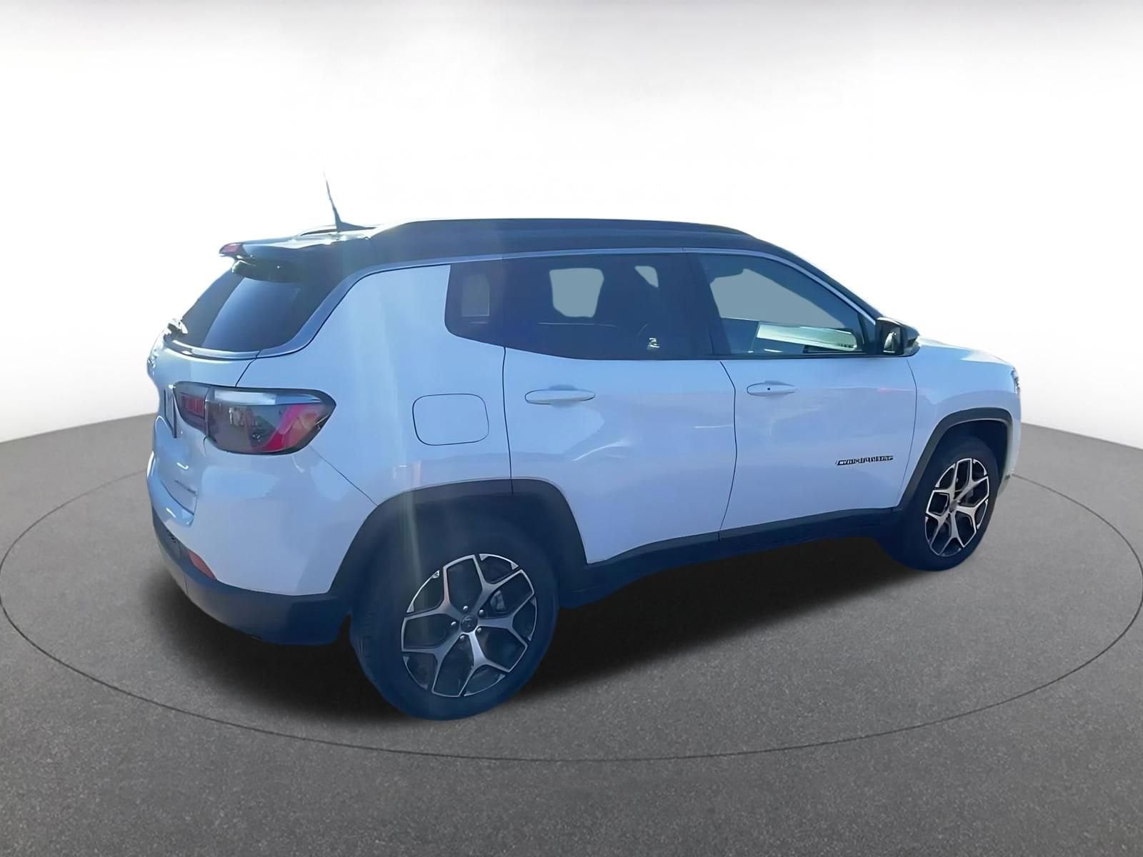 Thumbnail: 2025 Jeep Compass - 15