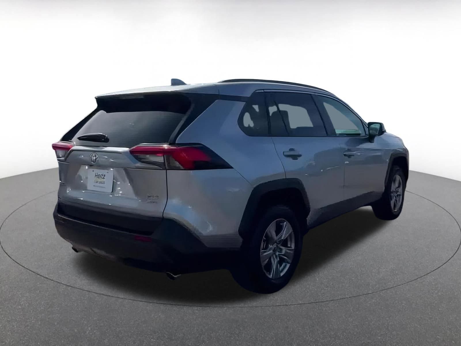 Thumbnail: 2025 Toyota RAV4 - 12