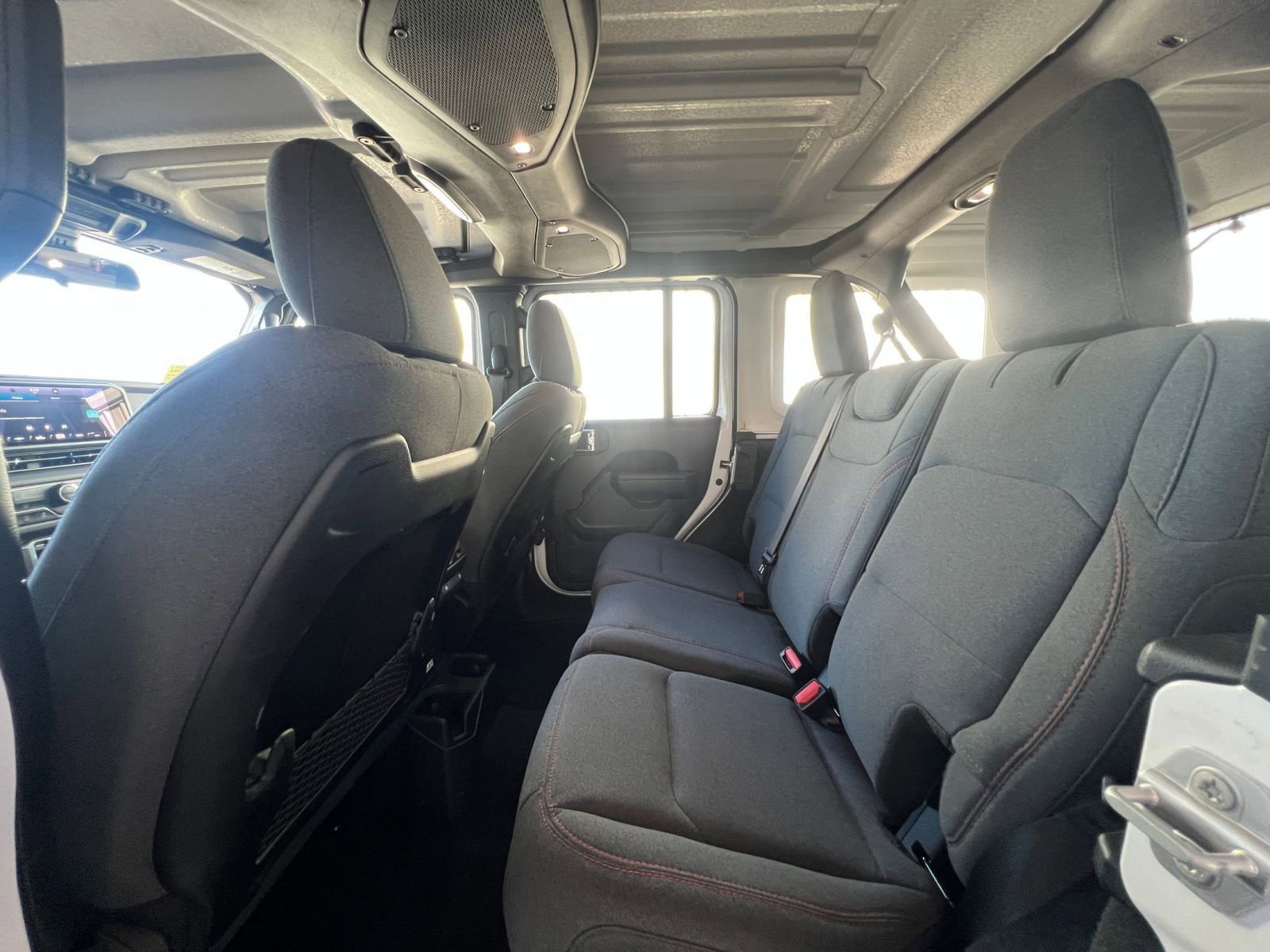 Thumbnail: 2025 Jeep Wrangler - 25