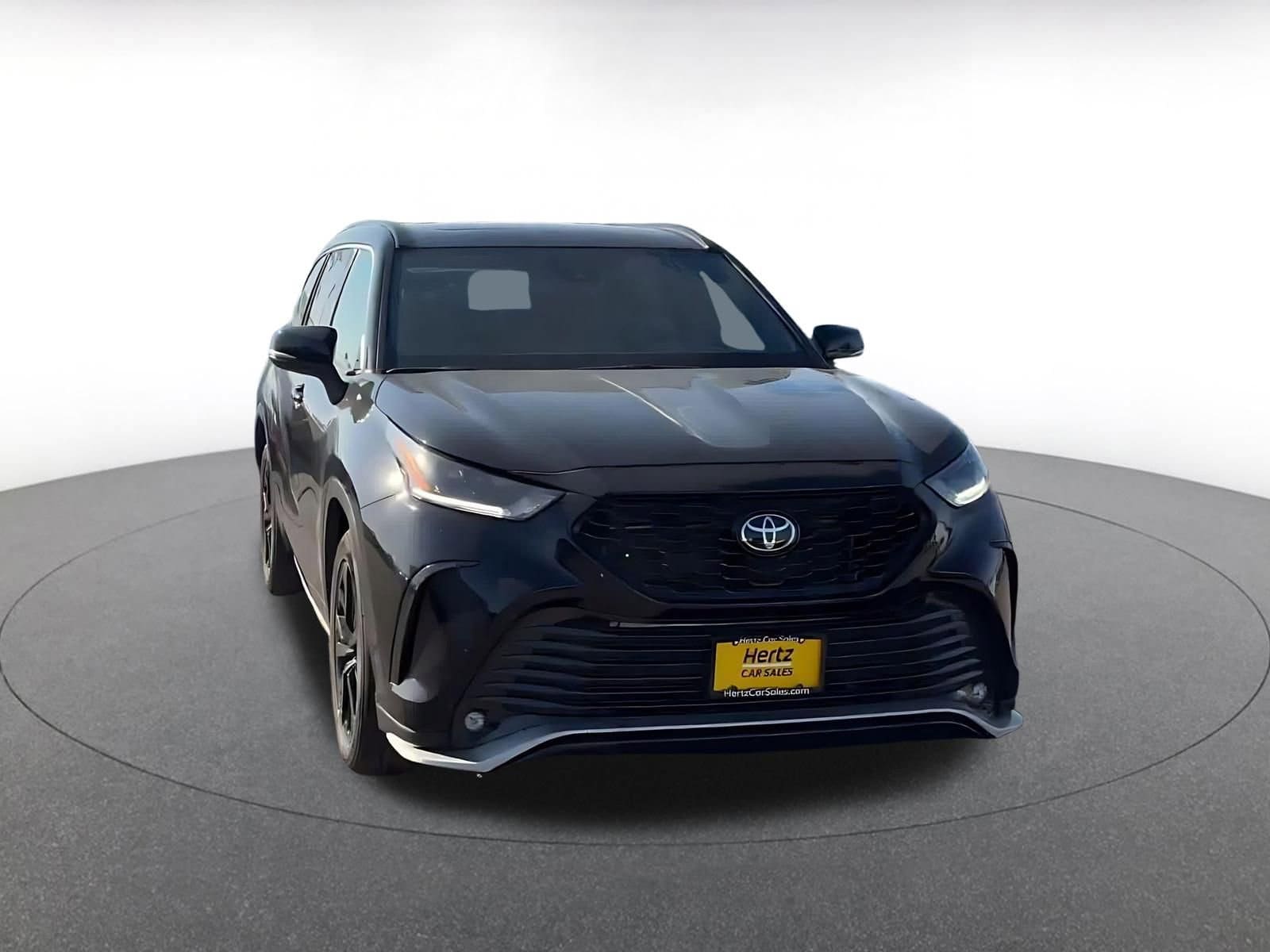 Thumbnail: 2025 Toyota Highlander - 3