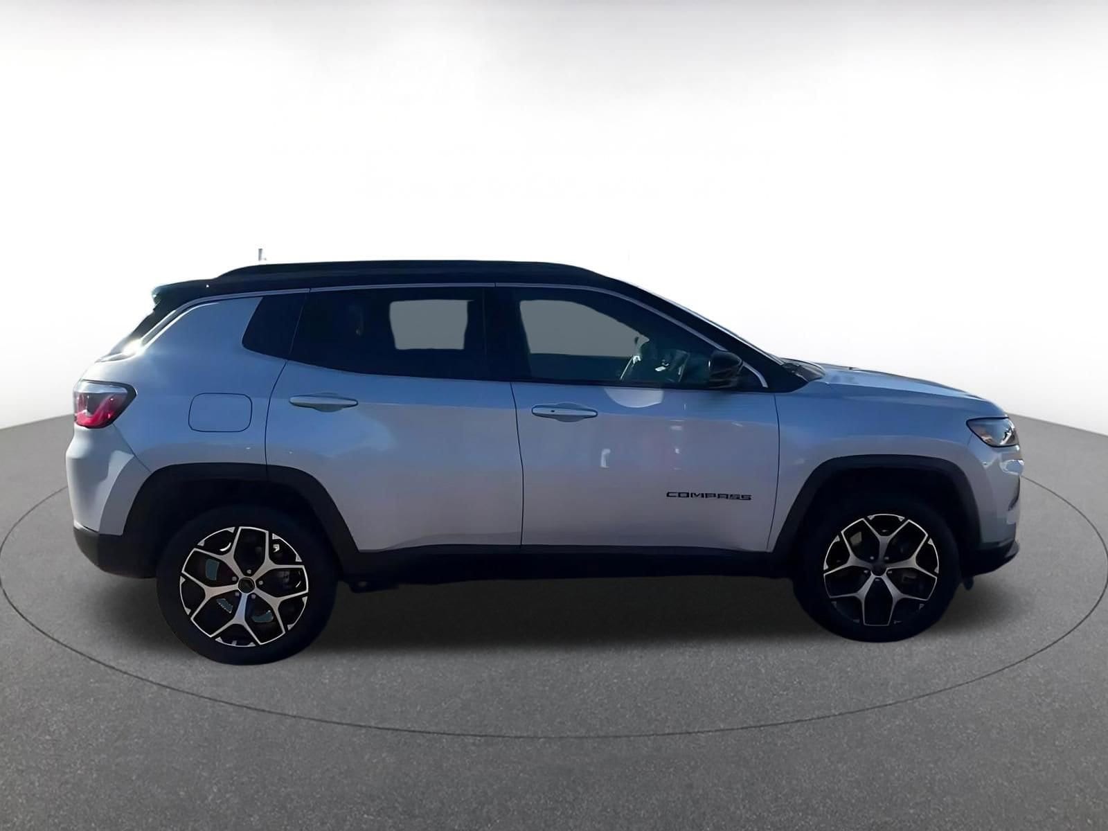 Thumbnail: 2025 Jeep Compass - 16