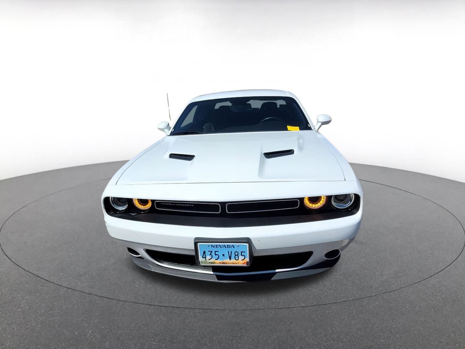 Thumbnail: 2022 Dodge Challenger - 2