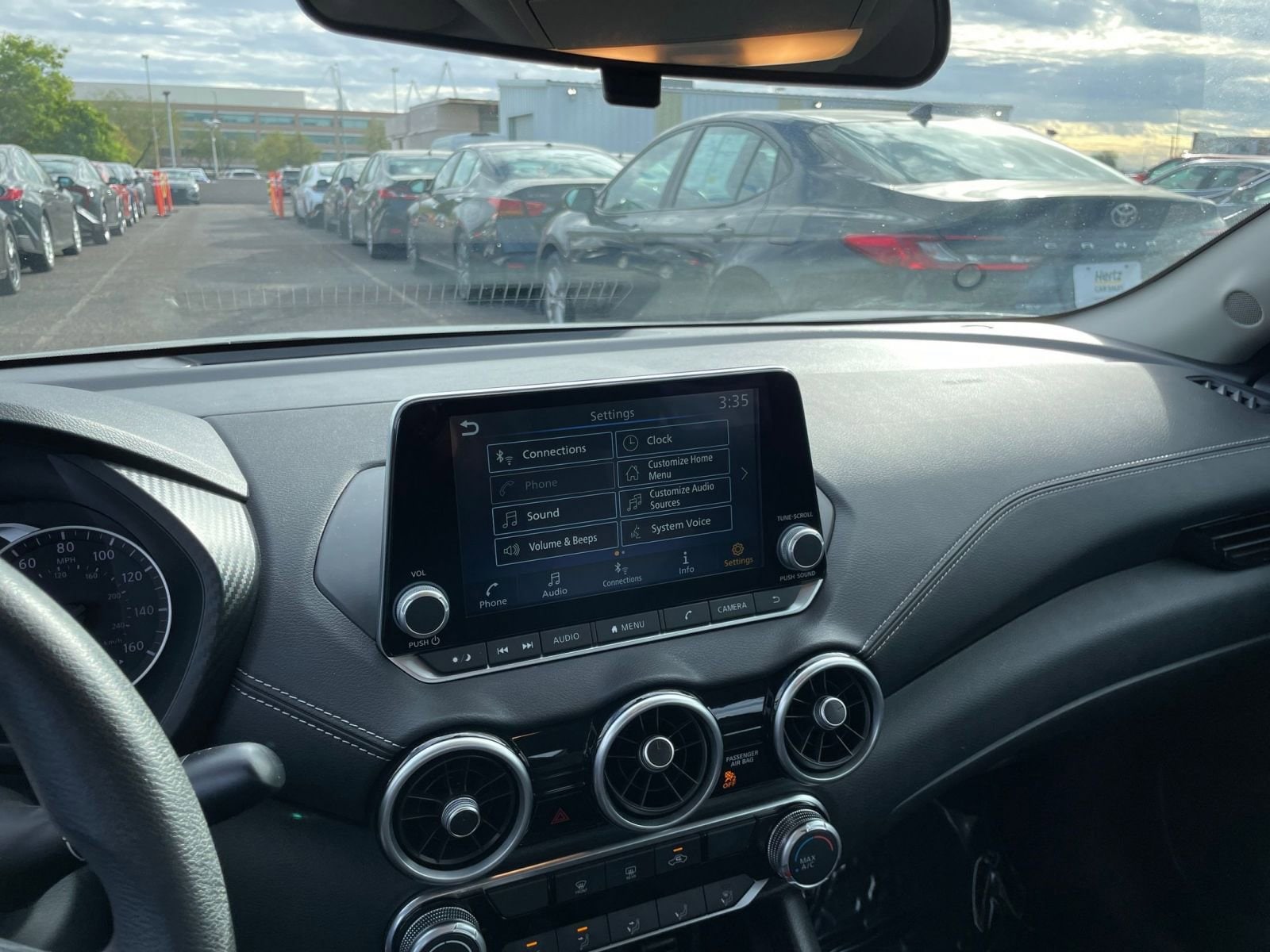 Thumbnail: 2024 Nissan Sentra - 20