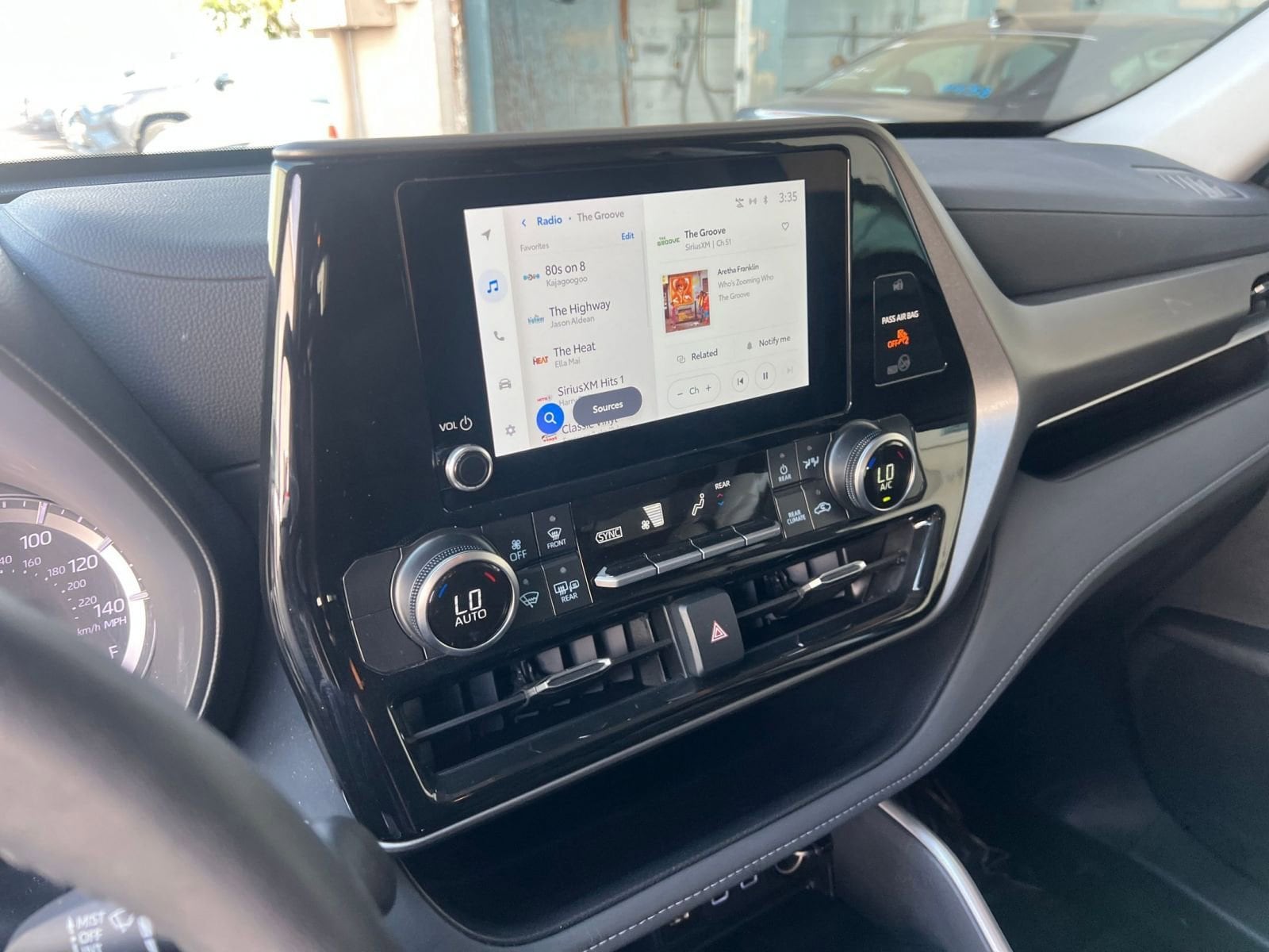 Thumbnail: 2025 Toyota Highlander - 18