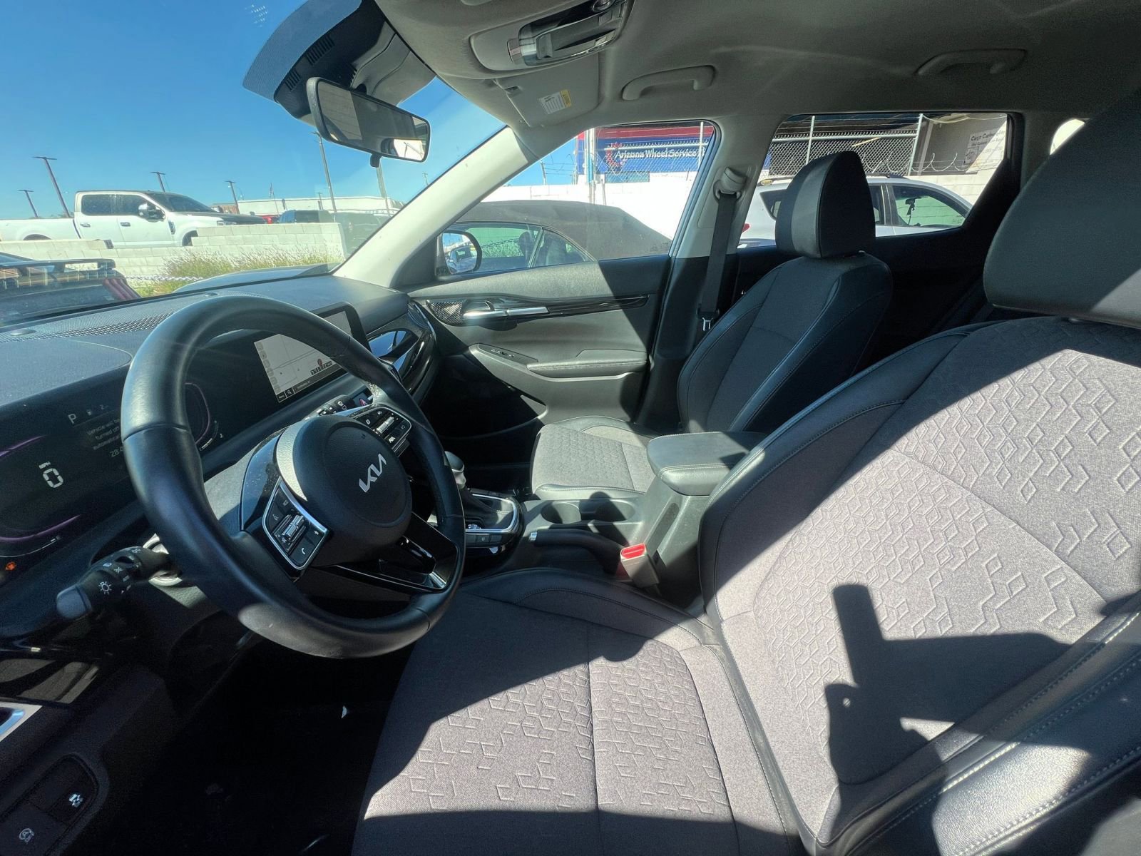 Thumbnail: 2025 Kia Seltos - 27