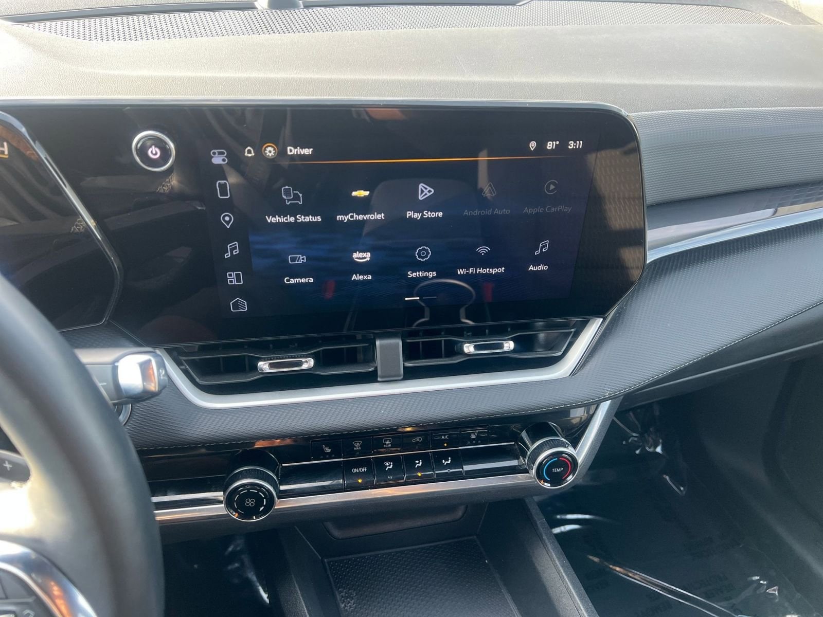 Thumbnail: 2025 Chevrolet Equinox - 18