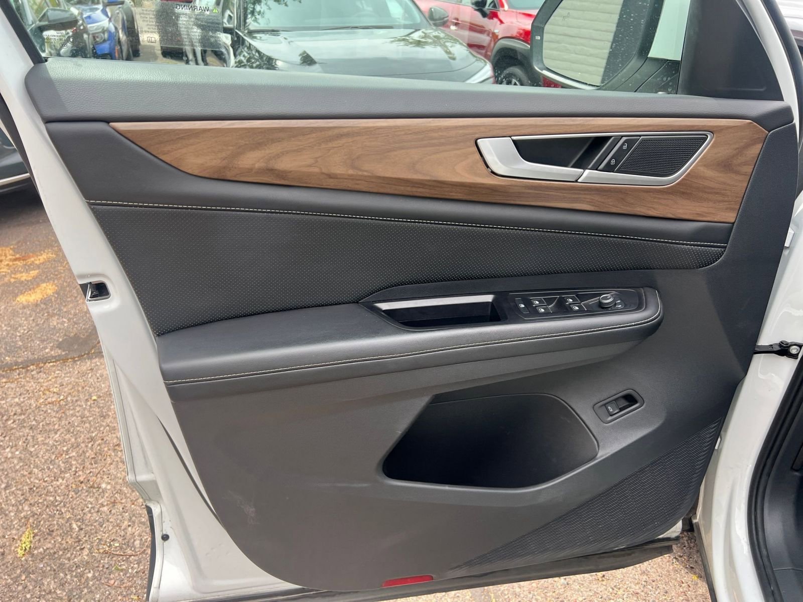 Thumbnail: 2024 Volkswagen Atlas - 20