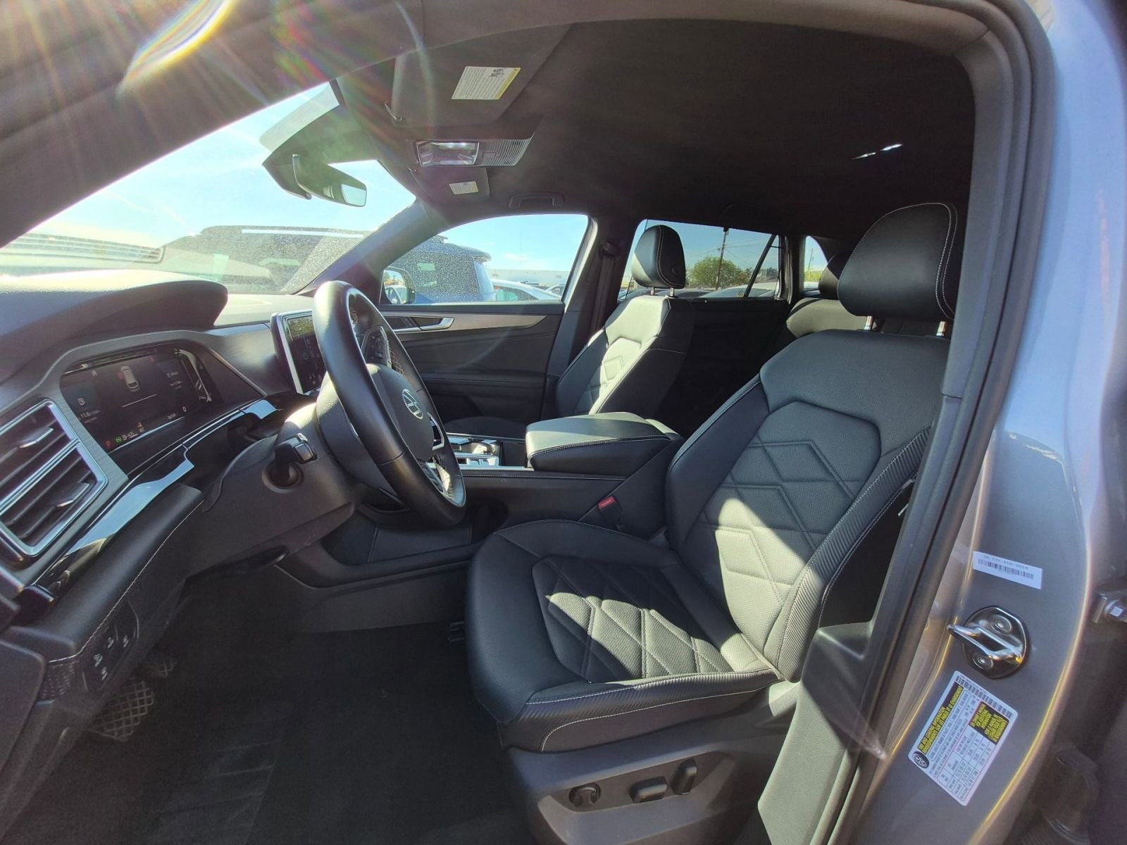 Thumbnail: 2025 Volkswagen Atlas - 9