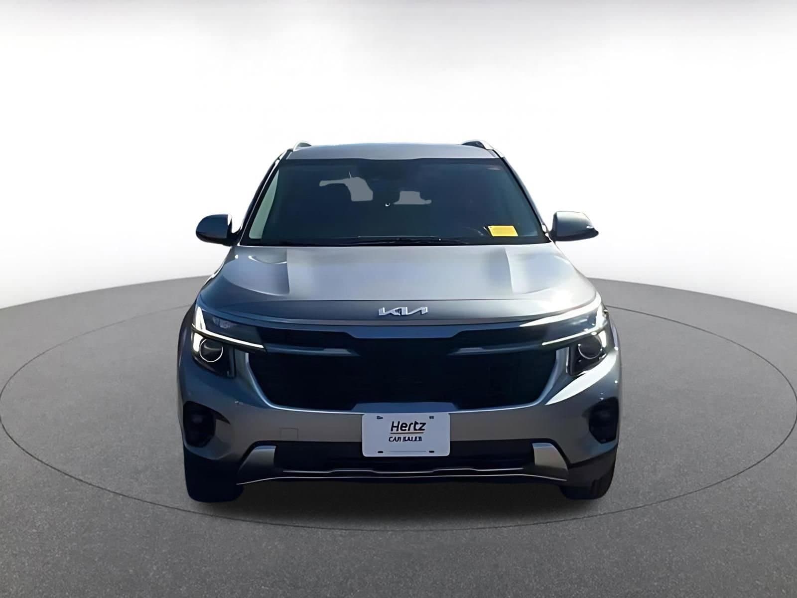 Thumbnail: 2025 Kia Seltos - 4