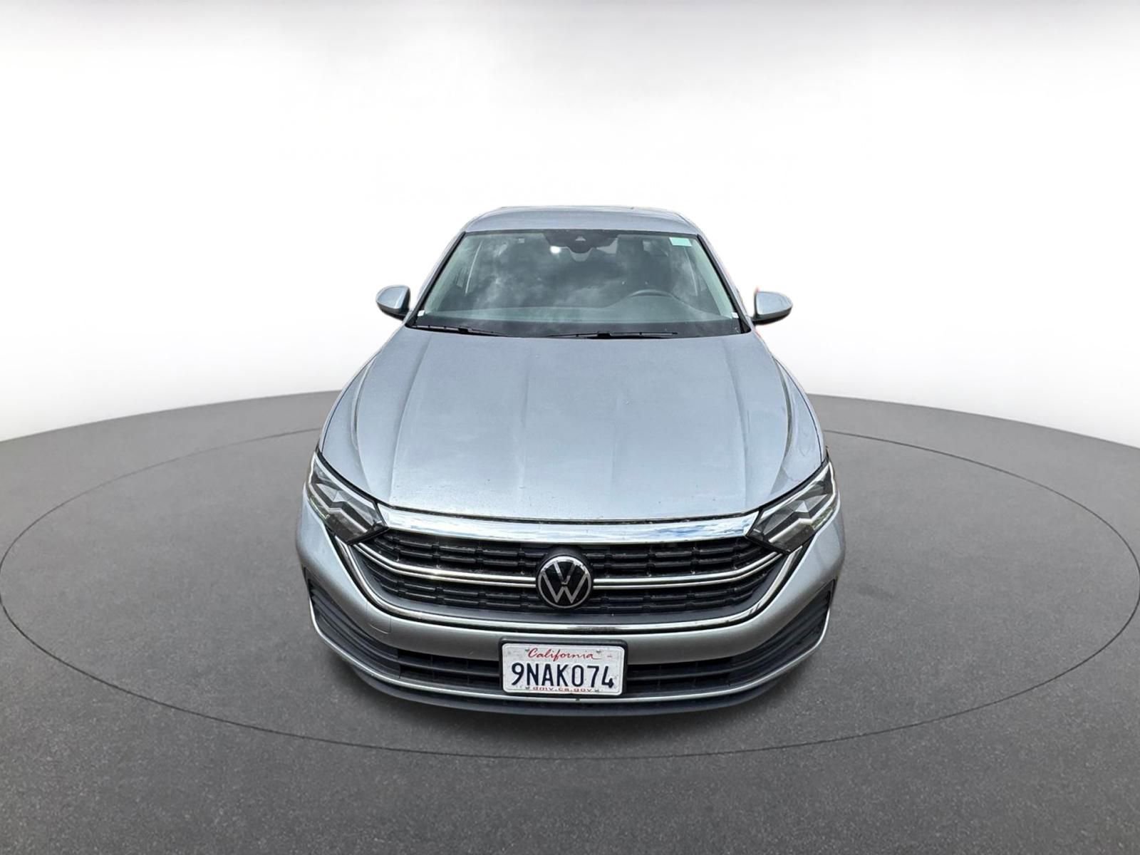 Thumbnail: 2024 Volkswagen Jetta - 2