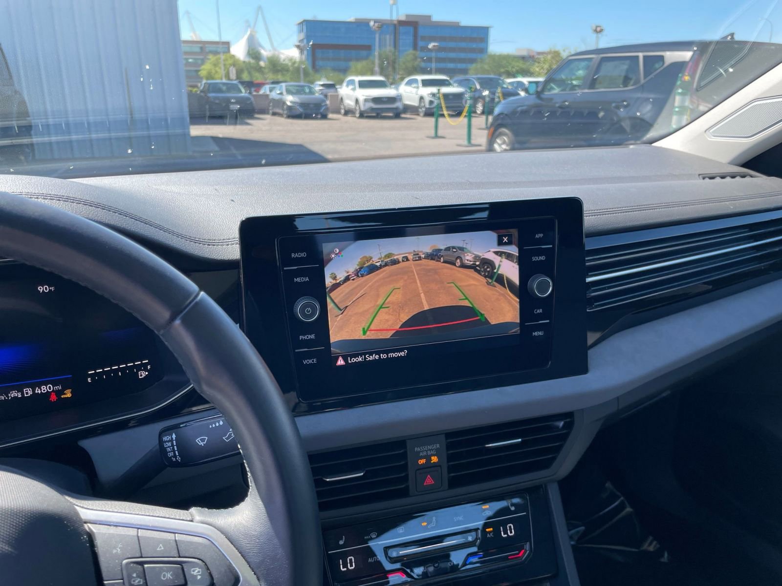 Thumbnail: 2025 Volkswagen Jetta - 17