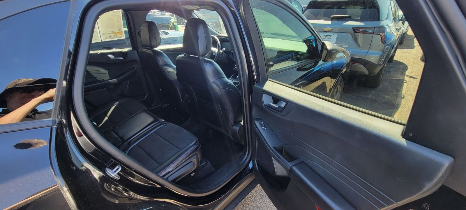 Thumbnail: 2023 Ford Escape - 9