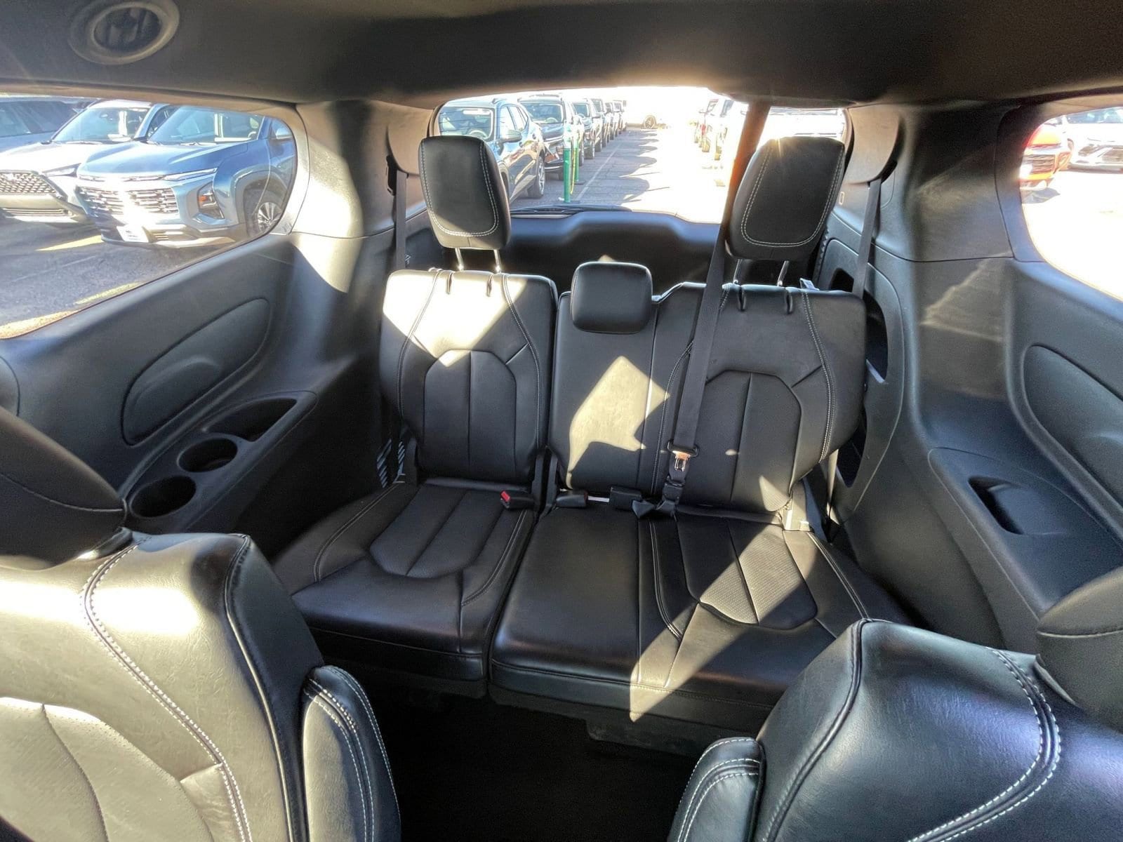 Thumbnail: 2025 Chrysler Pacifica - 17