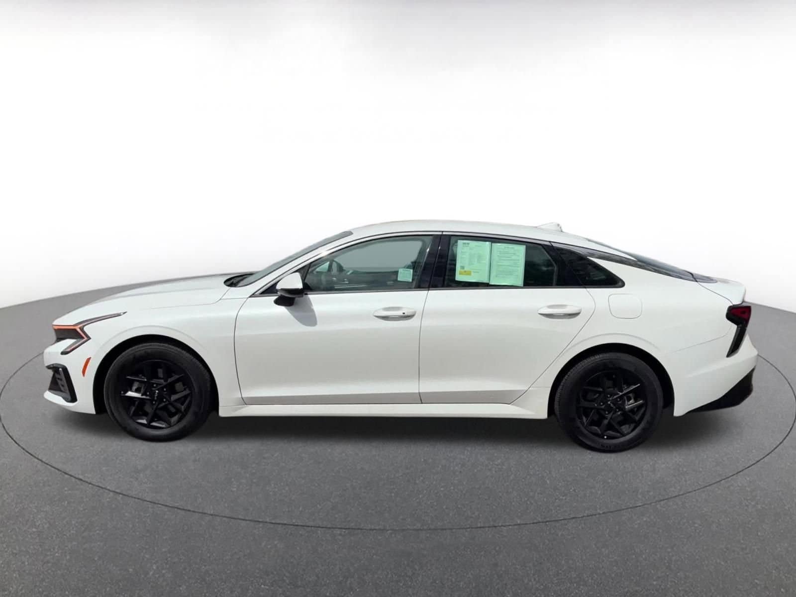 Thumbnail: 2025 Kia K5 - 11