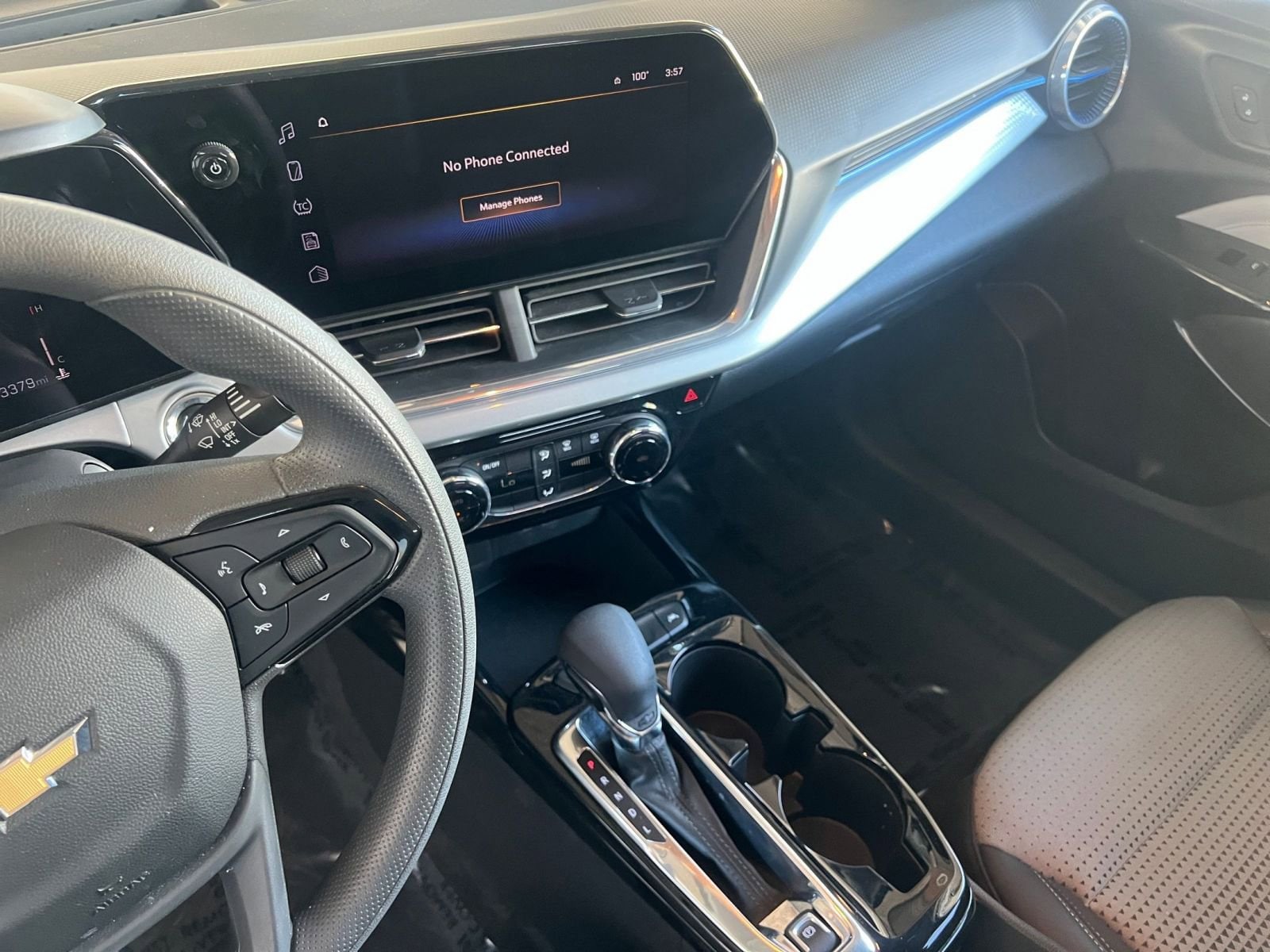 Thumbnail: 2025 Chevrolet Trax - 17