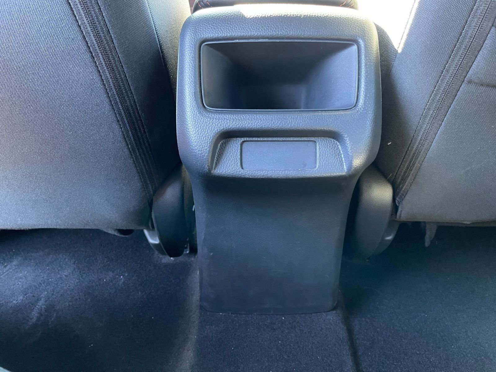 Thumbnail: 2025 Honda HR-V - 23