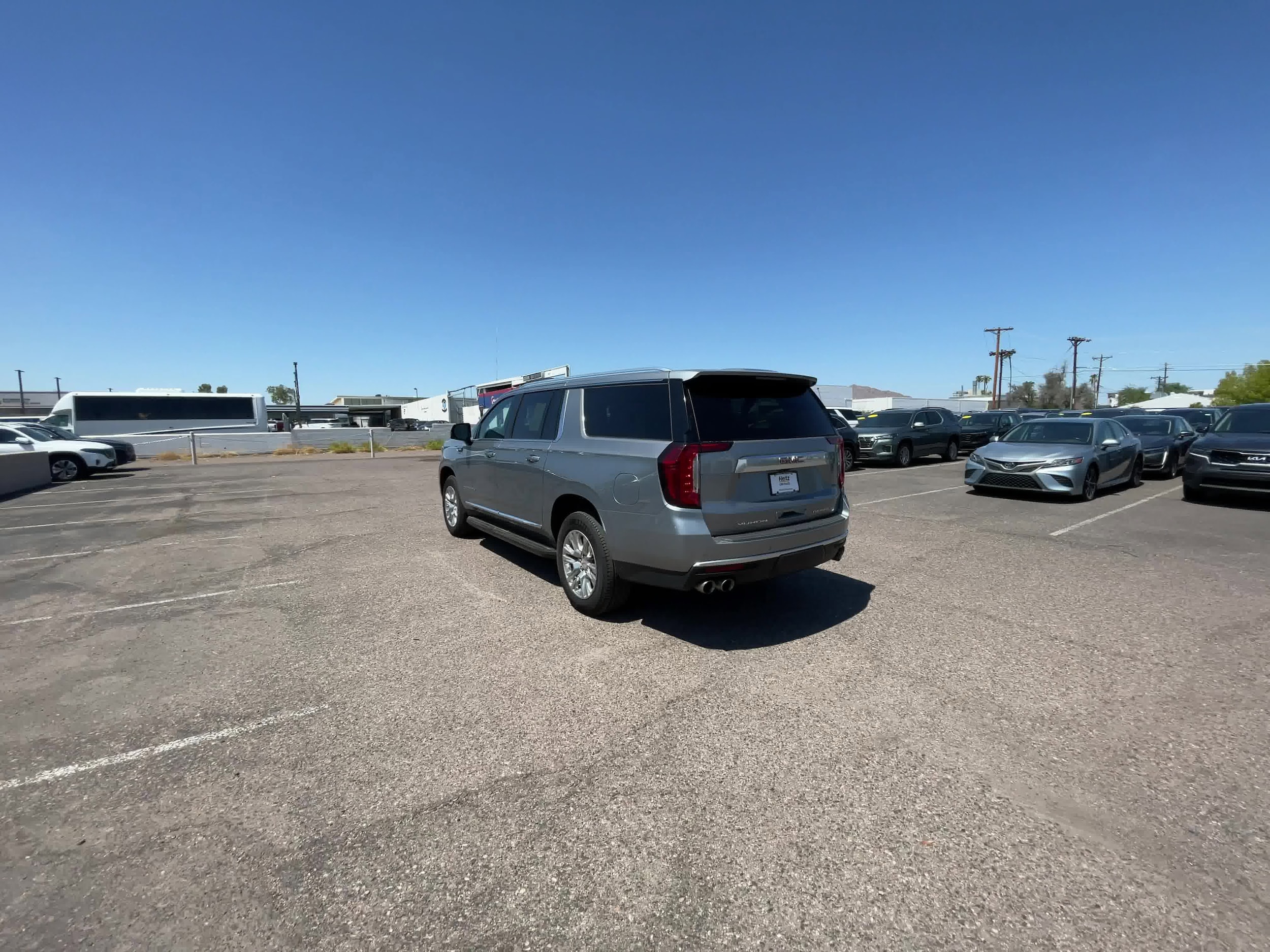 2023 GMC Yukon XL Denali 15