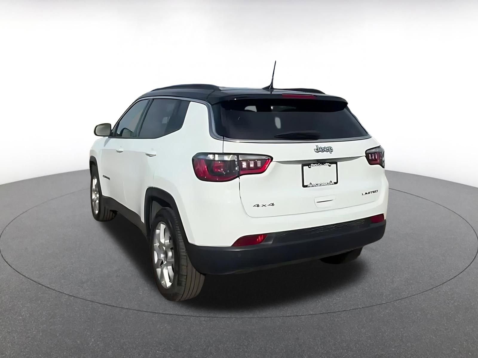 Thumbnail: 2025 Jeep Compass - 10