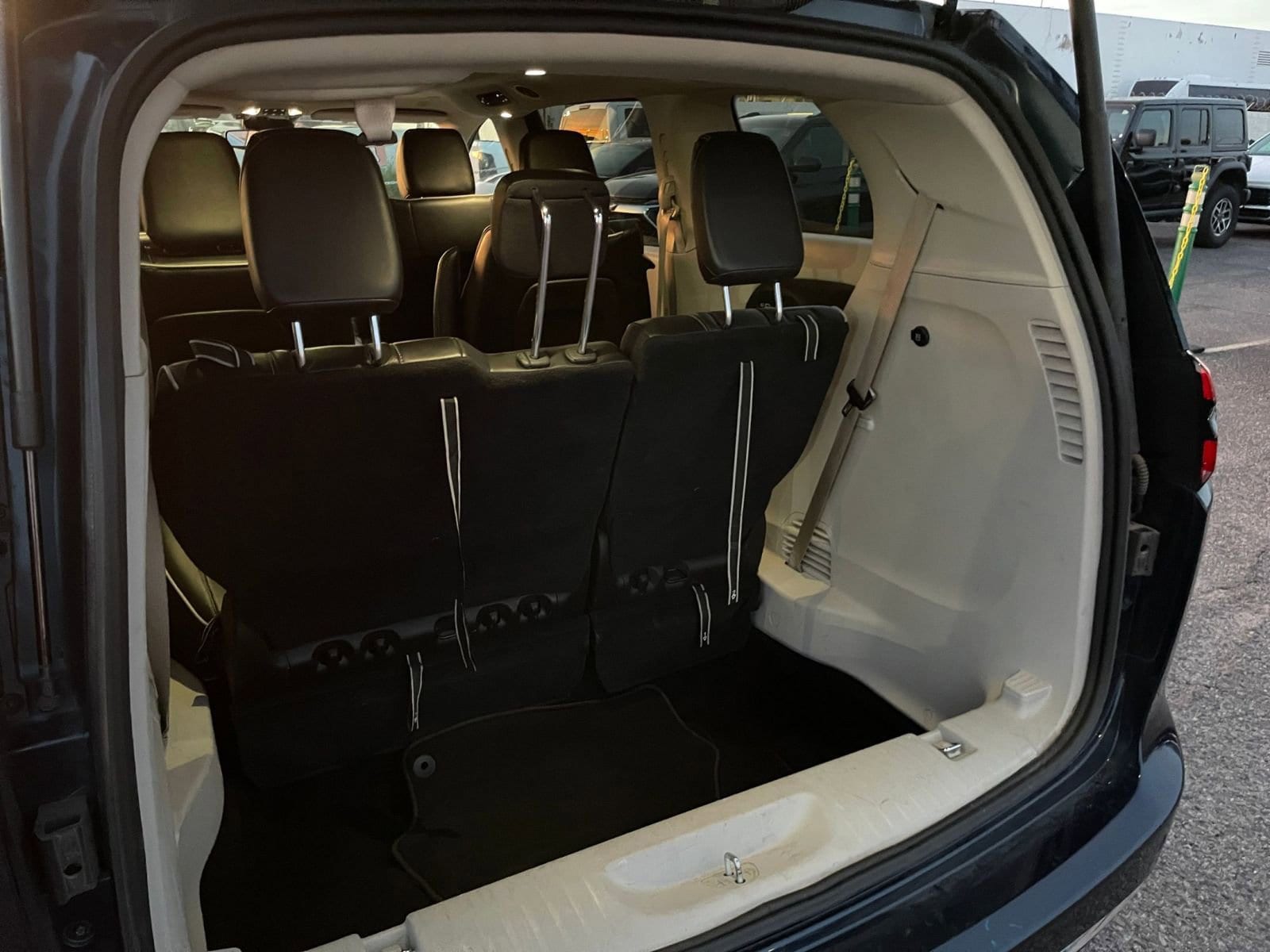 Thumbnail: 2023 Chrysler Pacifica - 32