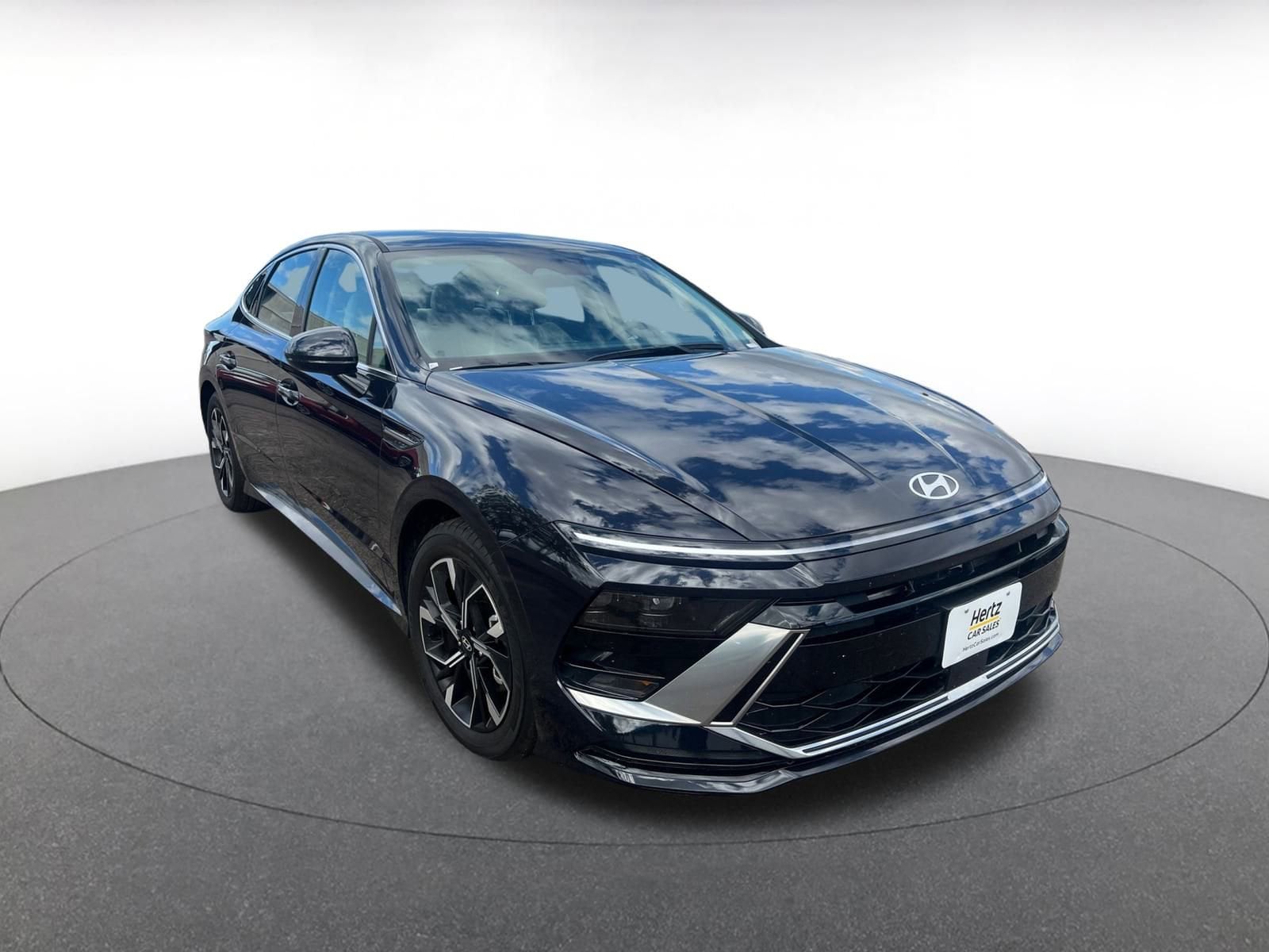 Thumbnail: 2025 Hyundai Sonata - 1