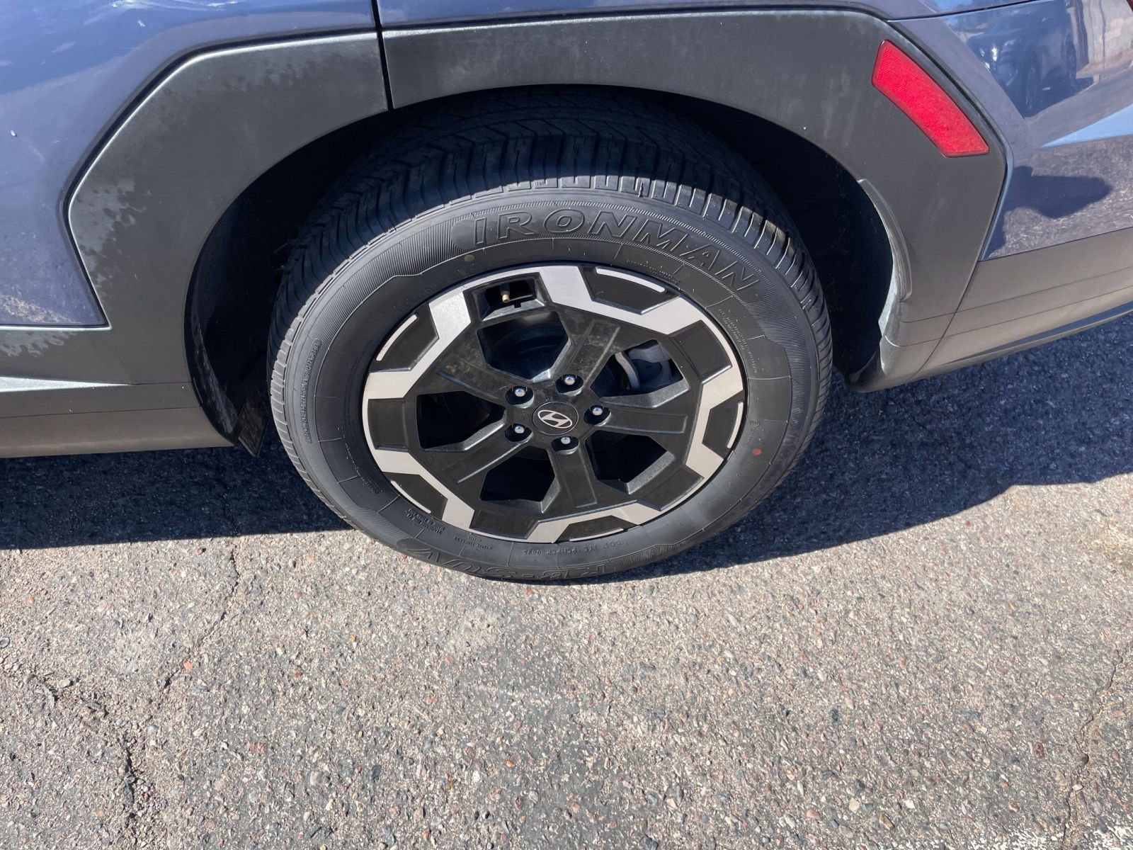 Thumbnail: 2025 Hyundai Santa Fe - 32