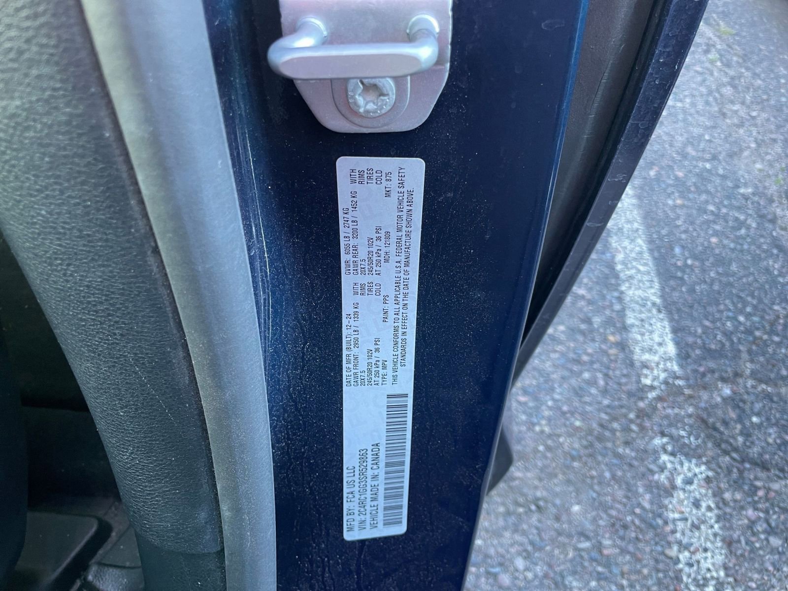 Thumbnail: 2025 Chrysler Pacifica - 33